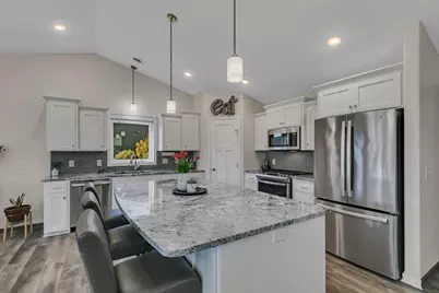 1636 Hurst Castle Road, Saint Cloud, MN 56303 - Photo 13