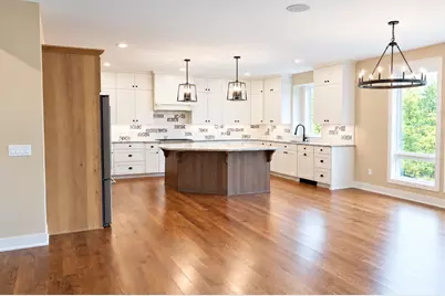 9829 Canopy Trail, Eden Prairie, MN 55347 - Photo 5