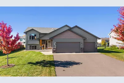 1833 Lincoln Street, Cambridge, MN 55008 - Photo 1