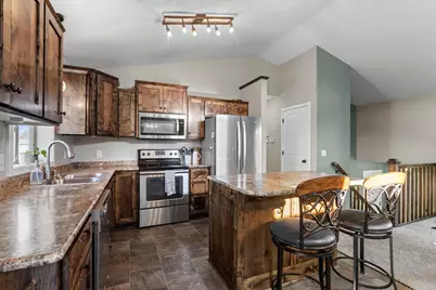 1833 Lincoln Street, Cambridge, MN 55008 - Photo 15