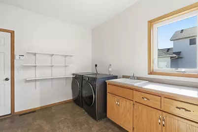 9915 Chestnut Avenue N, Brooklyn Park, MN 55443 - Photo 17