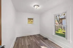 112 Lawson Ave E, Saint Paul, MN 55117 - Photo 11