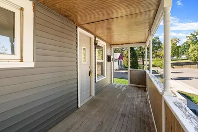 112 Lawson Avenue E, Saint Paul, MN 55117 - Photo 27