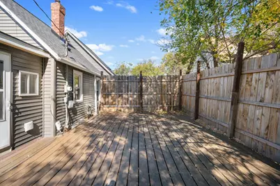 112 Lawson Avenue E, Saint Paul, MN 55117 - Photo 31