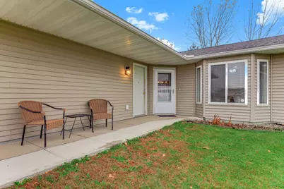 564 Meadows Drive, Hammond, WI 54015 - Photo 3