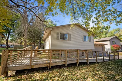 6517 Edgewood Avenue N, Brooklyn Park, MN 55428 - Photo 3