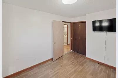 6517 Edgewood Avenue N, Brooklyn Park, MN 55428 - Photo 19