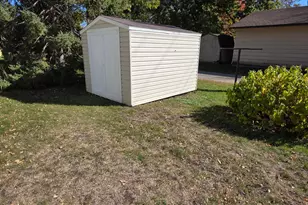 201 Walnut Ave N, Canby, MN 56220 - Photo 3