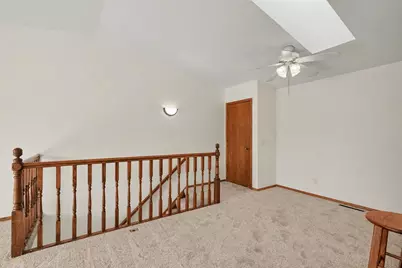 11121 Edgewood Circle N, Champlin, MN 55316 - Photo 7