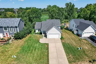 282 Cherry Hill Trail, Medina, MN 55340 - Photo 3