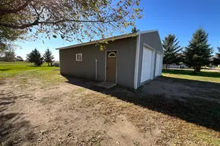1120 Portland St, Villard, MN 56385 - Photo 3