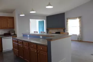 667 Marsh Dr, Delano, MN 55328 - Photo 3