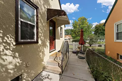 828 3rd Avenue S, South Saint Paul, MN 55075 - Photo 25