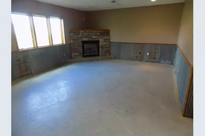 559 E 11th Street, Gibbon, MN 55335 - Photo 39