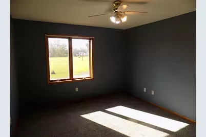 559 E 11th Street, Gibbon, MN 55335 - Photo 25
