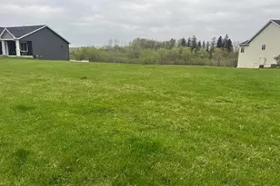 952 3rd St, Wanamingo, MN 55983 - Photo 1