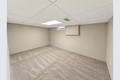 445 Northwoods Avenue NE, Hutchinson, MN 55350 - Photo 17
