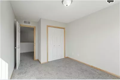 3033 Chamberlin Street N #7, Maplewood, MN 55109 - Photo 23