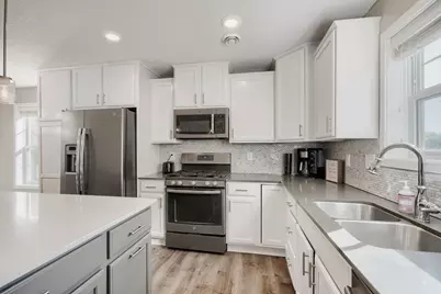 5851 Moonlight Way NE, Prior Lake, MN 55372 - Photo 5