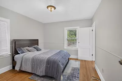 2946 Vincent Avenue N, Minneapolis, MN 55411 - Photo 11