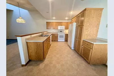608 Alldon Park Drive, Paynesville, MN 56362 - Photo 11