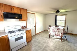 214 N St E, Vesta, MN 56292 - Photo 7