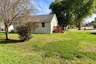 214 N St E, Vesta, MN 56292 - Photo 3