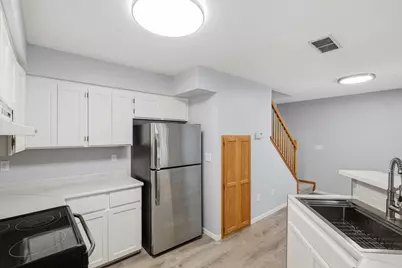 1505 Millpond Court, Chaska, MN 55318 - Photo 5