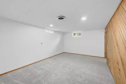 614 N Pearl Street, River Falls, WI 54022 - Photo 15
