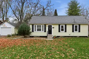 129 N Maple St, Cadott, WI 54727 - Photo 1