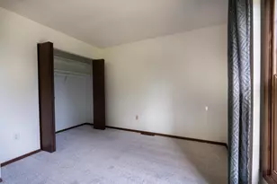 1921 Greenfield Ln SW, Rochester, MN 55902 - Photo 7