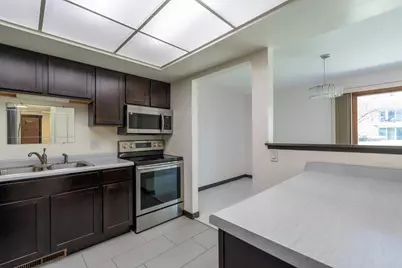 1921 Greenfield Lane SW #A, Rochester, MN 55902 - Photo 5