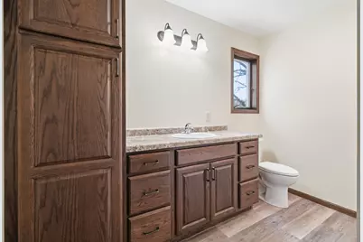 439 11th Street SE, Waseca, MN 56093 - Photo 11