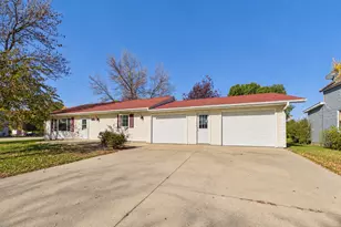 108 W 3rd St, Starbuck, MN 56381 - Photo 23