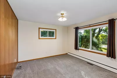 924 Main Street W, Cannon Falls, MN 55009 - Photo 19