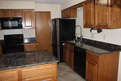 1913 Fox Ridge Drive #B, West Saint Paul, MN 55118 - Photo 3