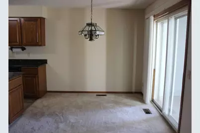 1913 Fox Ridge Drive #B, West Saint Paul, MN 55118 - Photo 5