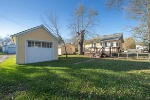 313 4th St NW, Bertha, MN 56437 - Photo 7