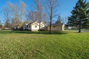 313 4th St NW, Bertha, MN 56437 - Photo 3