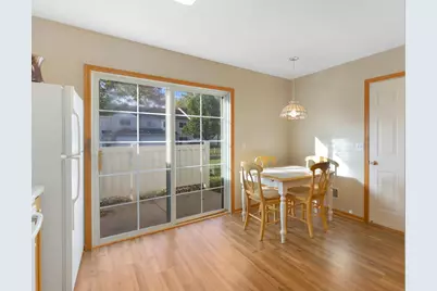 15718 Lower Fjord Way, Apple Valley, MN 55124 - Photo 9