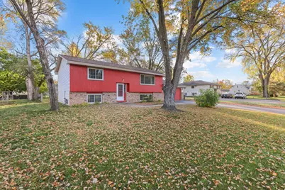 11337 Osage Street NW, Coon Rapids, MN 55433 - Photo 3