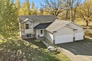 300 Madeline Ct, Pine City, MN 55063 - Photo 1