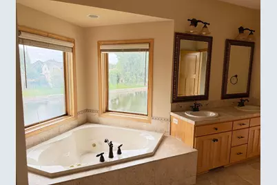 2700 105th Avenue NE, Blaine, MN 55449 - Photo 9