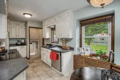 6140 Saint Croix Avenue N, Golden Valley, MN 55422 - Photo 11