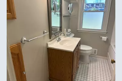 6914 S 1st Avenue S, Richfield, MN 55423 - Photo 9