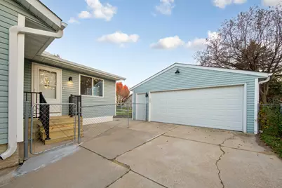 2114 51st Street NW, Rochester, MN 55901 - Photo 33