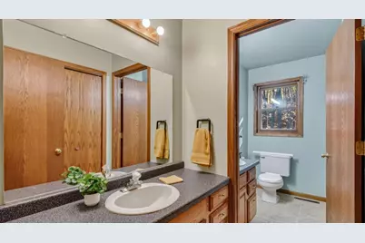 3657 Oak Hill Place, Eau Claire, WI 54703 - Photo 27