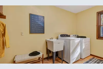 3657 Oak Hill Place, Eau Claire, WI 54703 - Photo 15