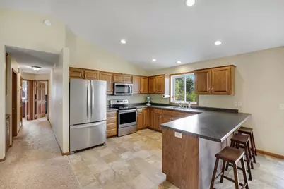 1108 Mulberry Avenue NE, Montgomery, MN 56069 - Photo 9