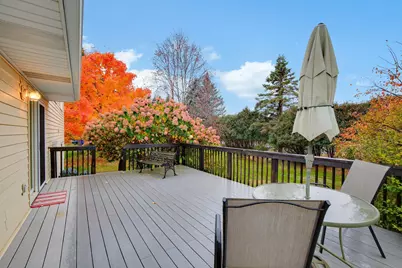 306 71st Street N, Mahtomedi, MN 55115 - Photo 37